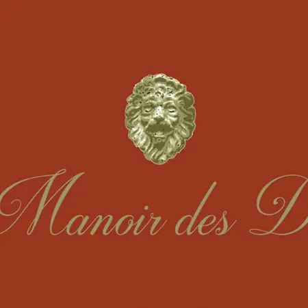 Bed & Breakfast Le Manoir Des Doyens Loft - Sleeps 8 - D-day Museum On-site - Minute Walk To Commonwealth Cemetery!