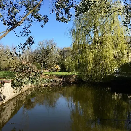 Le Manoir Des Doyens Loft - Sleeps 8 - D-day Museum On-site - Minute Walk To Commonwealth Cemetery! Saint-Loup-Hors