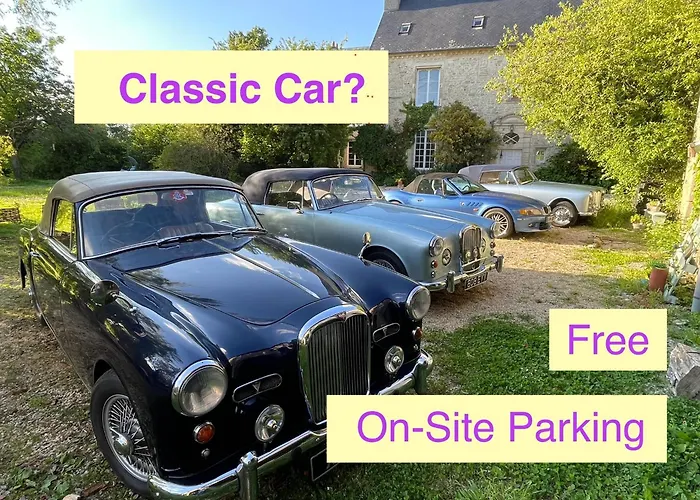 Bed and breakfast Le Manoir Des Doyens Loft - Sleeps 8 - D-day Museum On-site - Minute Walk To Commonwealth Cemetery! 4*